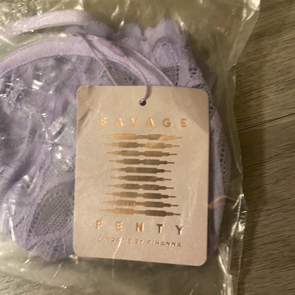 Sold sold sold - Picture 2 of 4